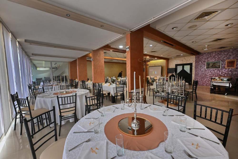 Hotel Tiski Cvet Novi Bečej Εξωτερικό φωτογραφία