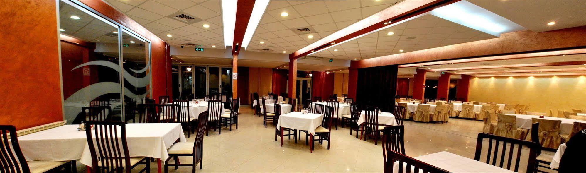 Hotel Tiski Cvet Novi Bečej Εξωτερικό φωτογραφία