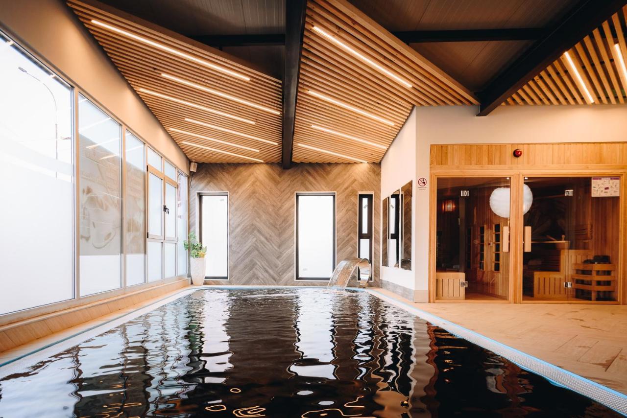 Hotel Tiski Cvet Novi Bečej Εξωτερικό φωτογραφία